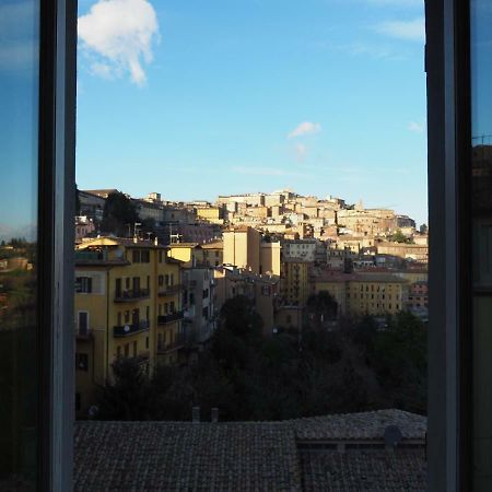 Trompe L'Oeil Lägenhet Perugia Exteriör bild